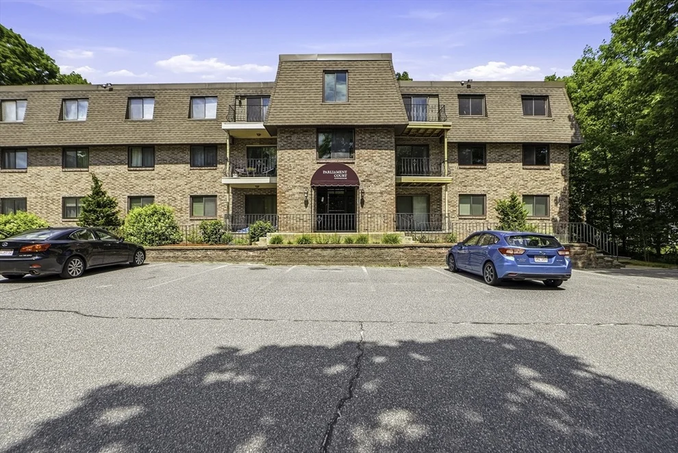 Unit for sale at 59 School St, Northborough, MA 01532