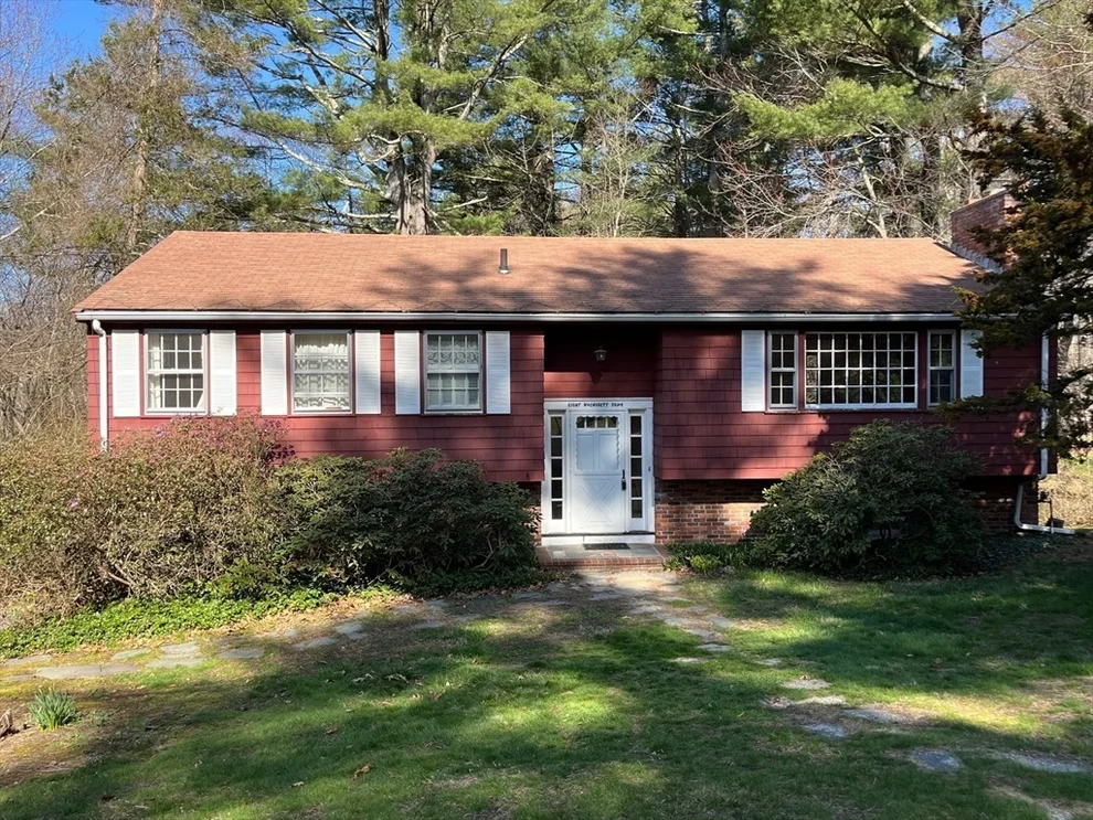 Unit for sale at 8 Wachusett Drive, Acton, MA 01720