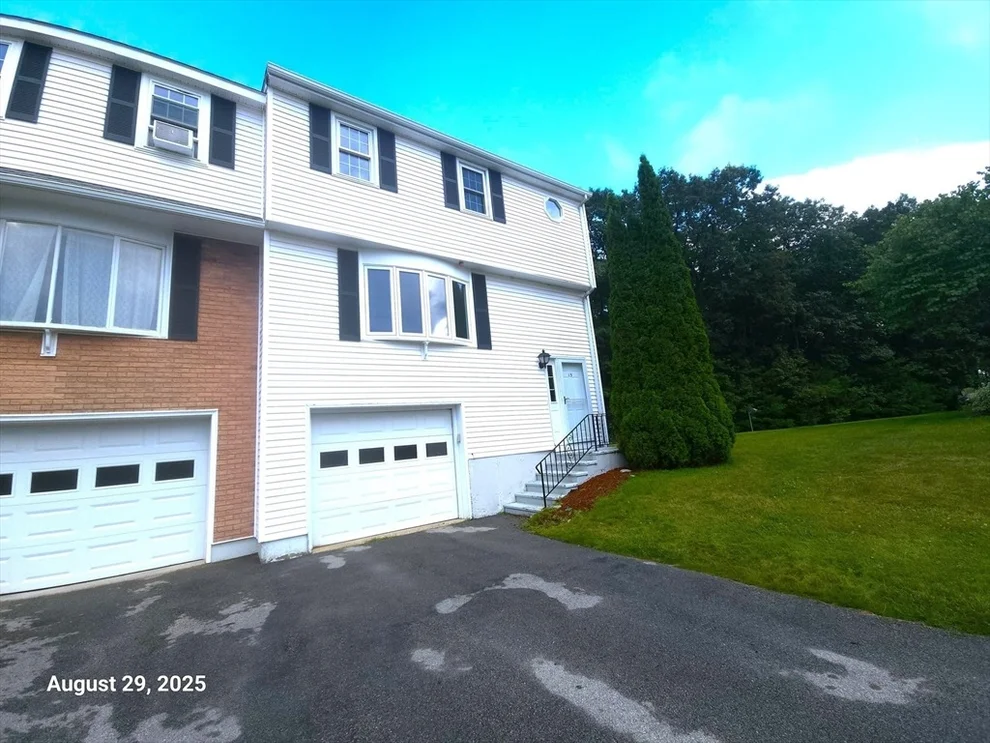 Unit for sale at 13 Plantation Rd, Oxford, MA 01540