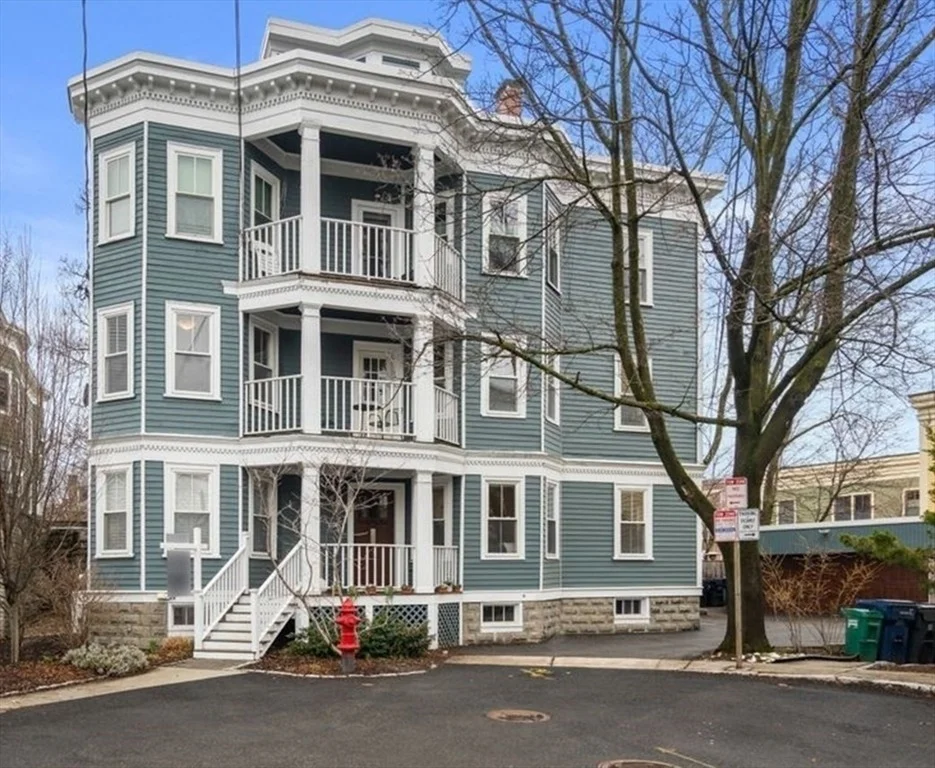 Unit for sale at 12 Fainwood Circle, Cambridge, MA 02139