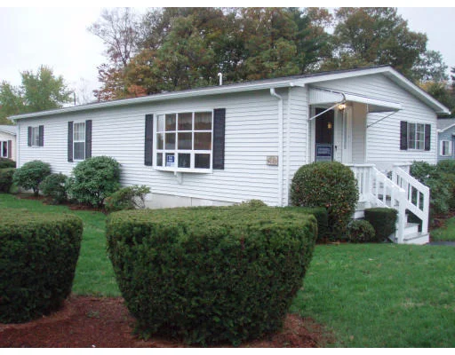Unit for sale at 46 Leisurewoods Drive, Rockland, MA 02370