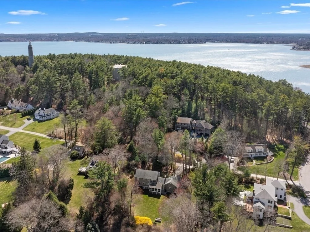 Unit for sale at 263 Crescent St, Duxbury, MA 02332