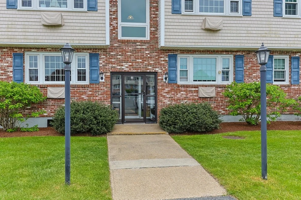 Unit for sale at 18 South St, Dennis, MA 02639