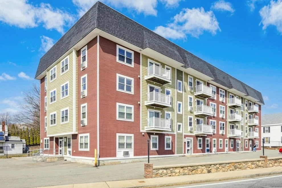Unit for sale at 277 West Main Street, Marlborough, MA 01752