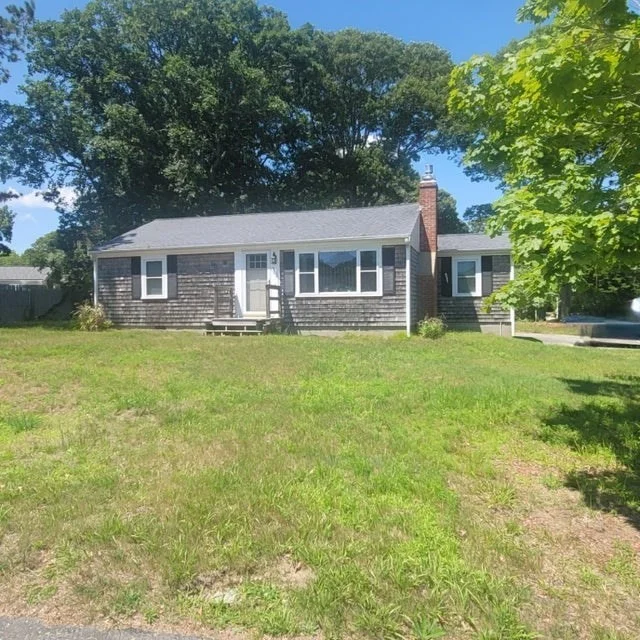 Unit for sale at 32 Chadwick Ave, Barnstable, MA 02601