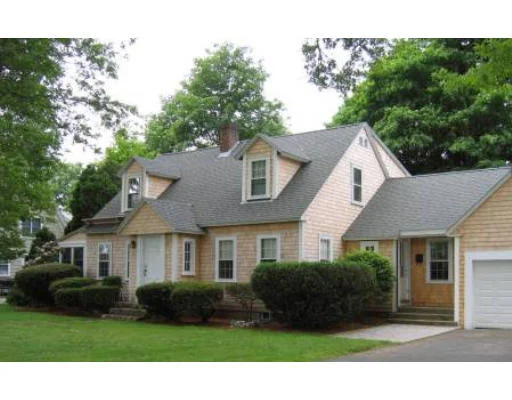 Unit for sale at 97 Pin Oak Way, Falmouth, MA 02540