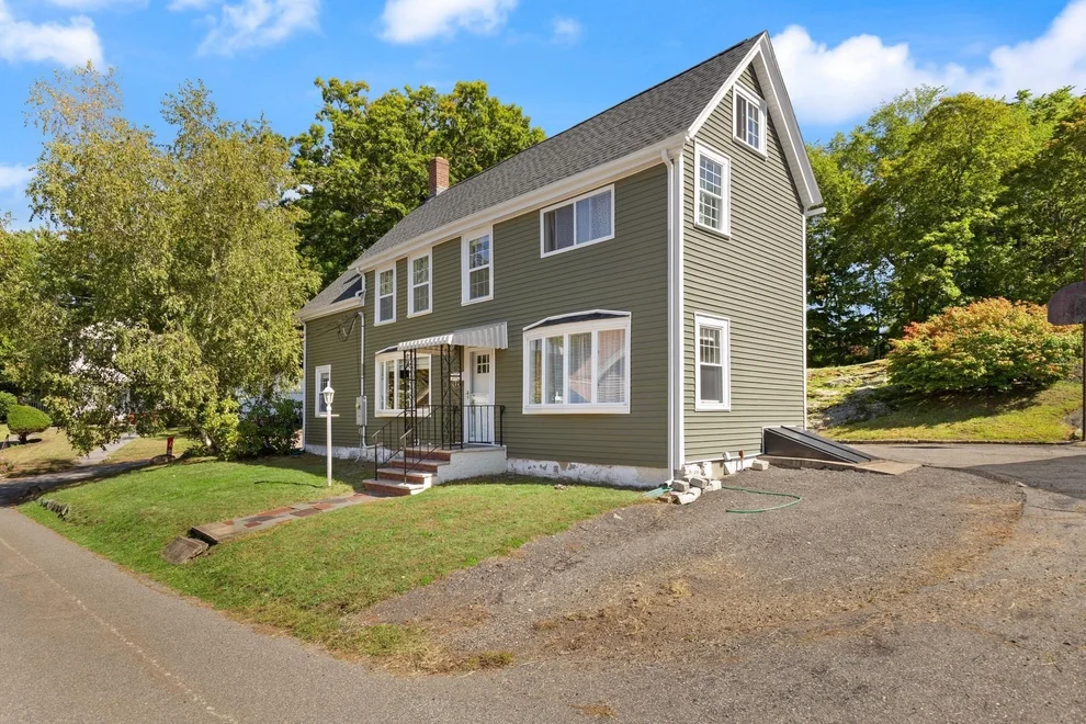 Unit for sale at 21 Charles St, Woburn, MA 01801
