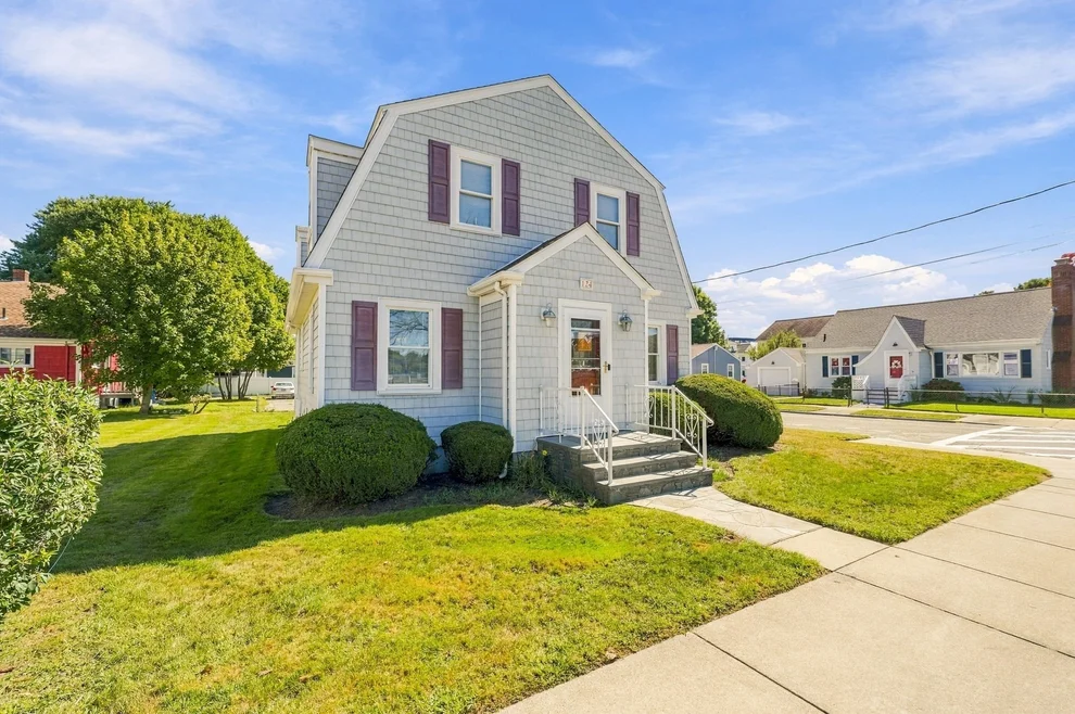 Unit for sale at 124 Felton St., New Bedford, MA 02745