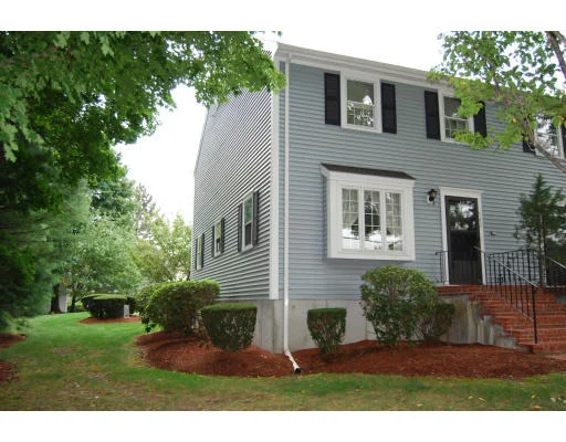 Unit for sale at 542 Lincoln St, Waltham, MA 02451