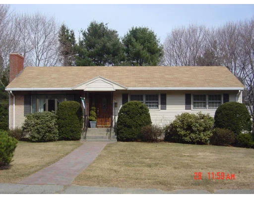 Unit for sale at 3 Rolling Ridge Lane, Paxton, MA 01612