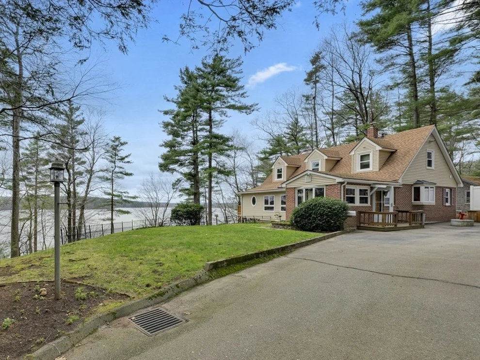 Unit for sale at 172 Stone Road, East Brookfield, MA 01515