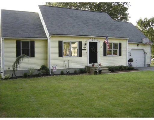Unit for sale at 73 Brigham St, Hudson, MA 01749