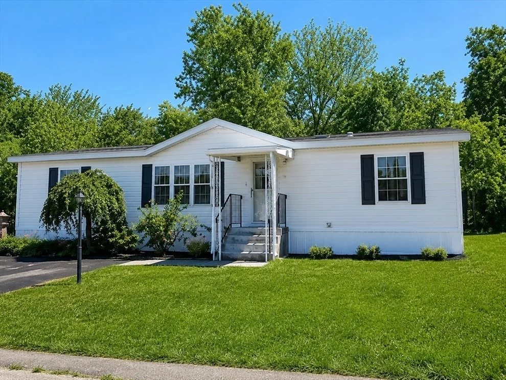 Unit for sale at 637 South Washington Street, North Attleboro, MA 02760