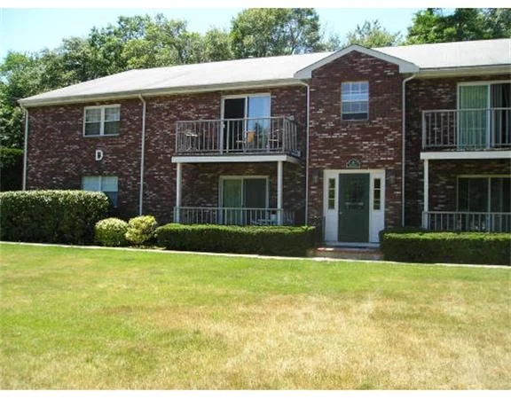Unit for sale at 10 Kingswood Drive, Abington, MA 02351
