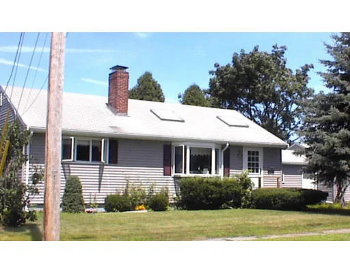 Unit for sale at 8 Bow Street, Danvers, MA 01923