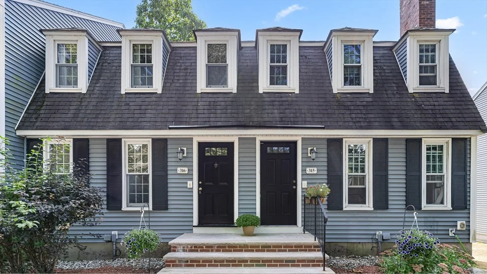 Unit for sale at 20 Woodland Dr, Lowell, MA 01852