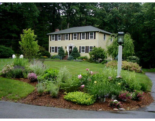 Unit for sale at 548 Fiske Street, Holliston, MA 01746