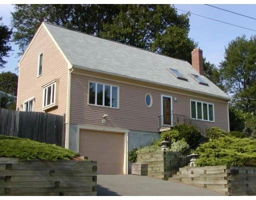 Unit for sale at 26 Highland Park, Peabody, MA 01960