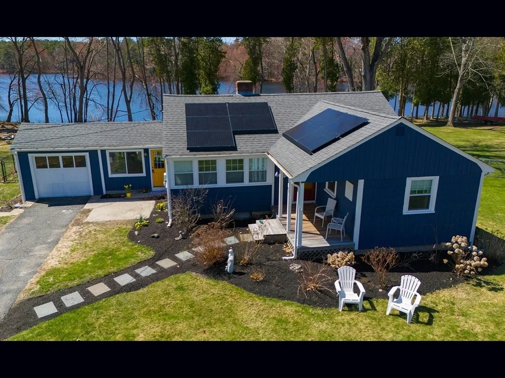 Unit for sale at 81 Edgewater Dr, Framingham, MA 01702