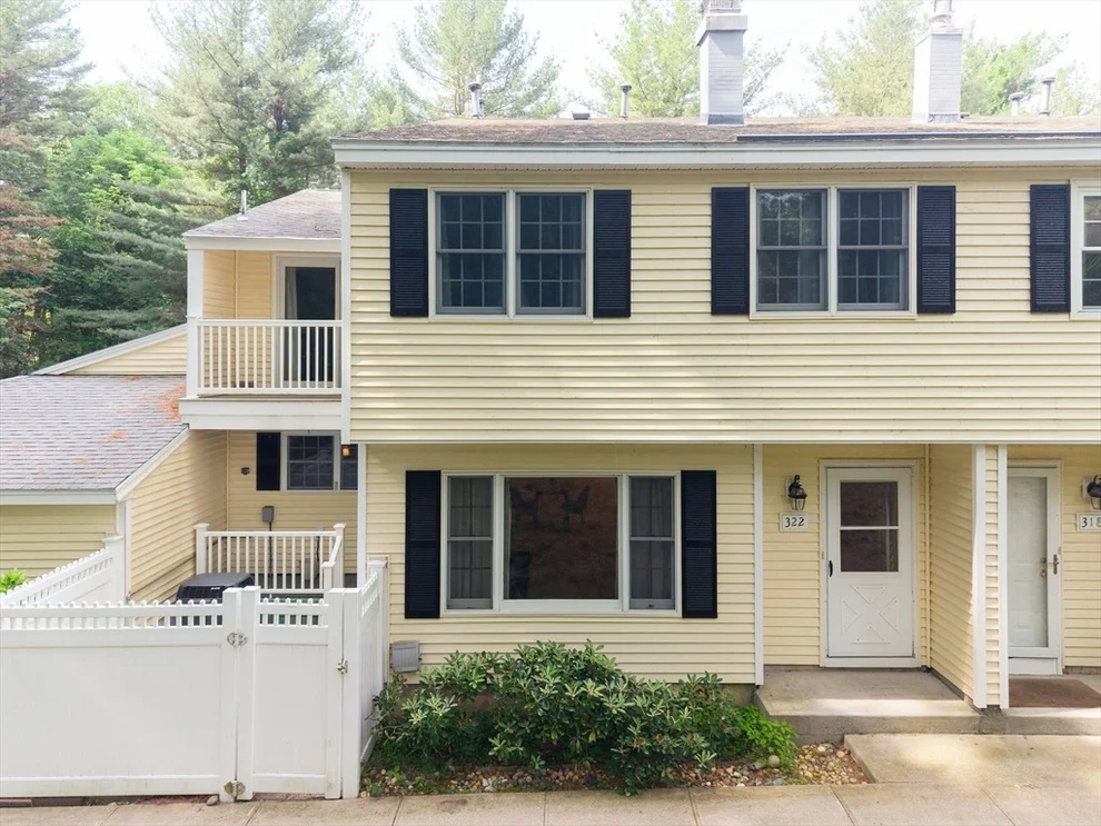 Unit for sale at 322 Edgebrook Dr, Boylston, MA 01505