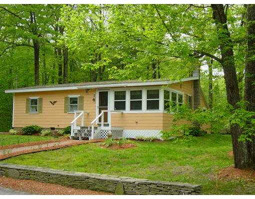 Unit for sale at 6 Knoll Rd, Hopkinton, MA 01748