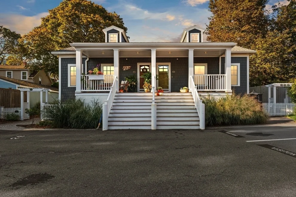 Unit for sale at 29 Summer Street, Ipswich, MA 01938