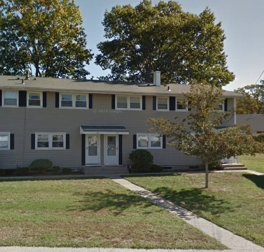 Unit for sale at 136 Woodbridge Rd, Chicopee, MA 01022