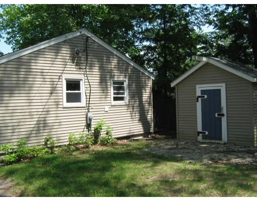 Unit for sale at 74 Edro Isle Rd, Westminster, MA 01473