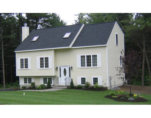 Unit for sale at 79 Red Fox Blvd, Southbridge, MA 01550
