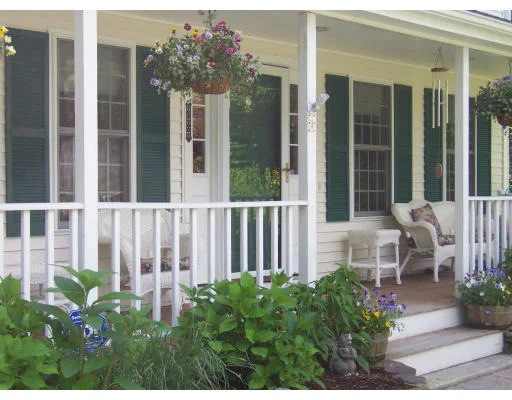 Unit for sale at 104 Brook Rd, Plymouth, MA 02360