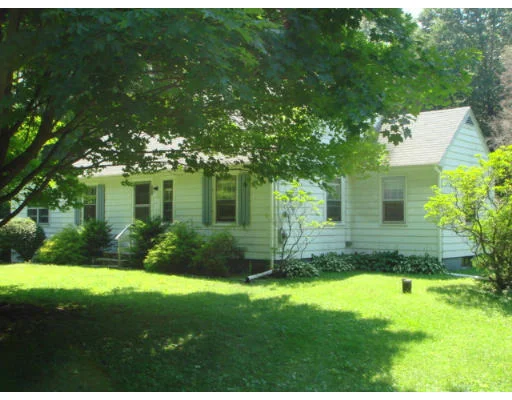 Unit for sale at 892 Southbridge Rd., Warren, MA 01083