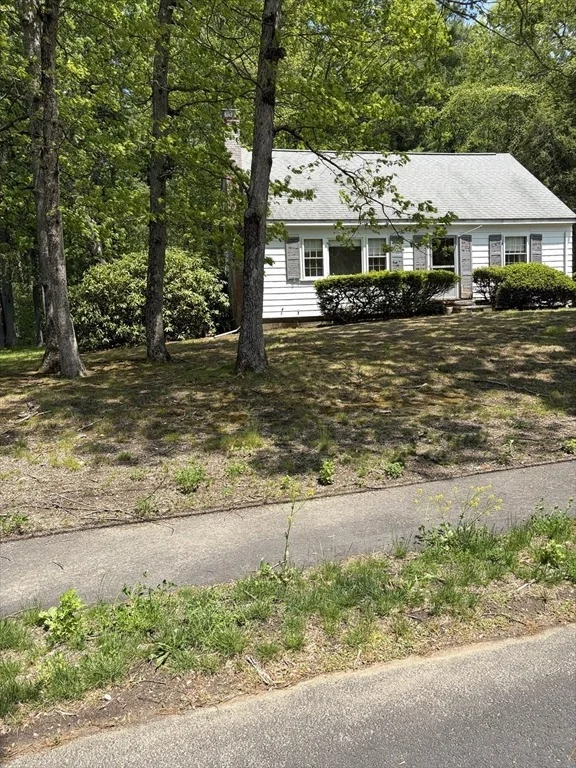 Unit for sale at 49 Alton St, Walpole, MA 02081
