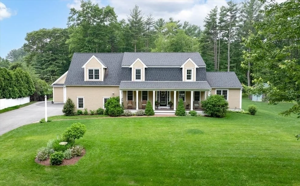 Unit for sale at 1296 Main, Hanover, MA 02339