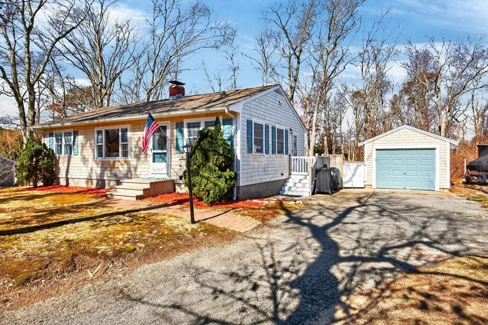 Unit for sale at 3 Januit Street, Sandwich, MA 02563
