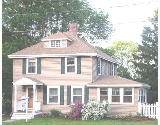 Unit for sale at 815 Main Street, Reading, MA 01867