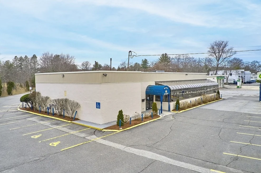 Unit for sale at 885 Main Street, Tewksbury, MA 01876