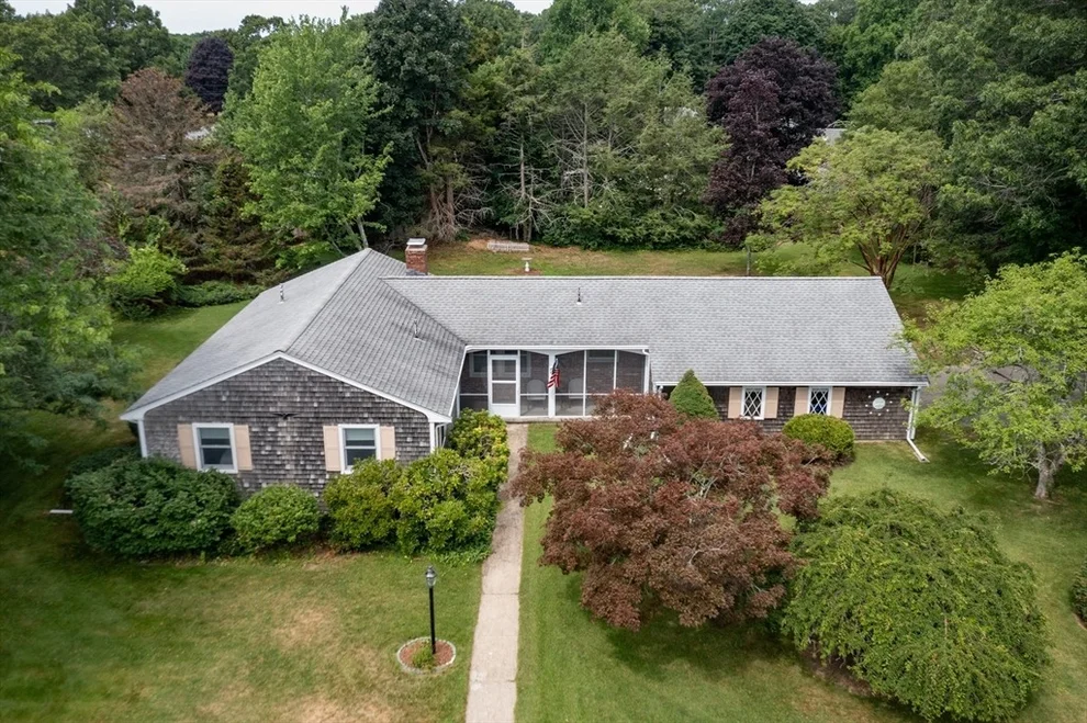 Unit for sale at 6 Cracstone Rd, Plymouth, MA 02360