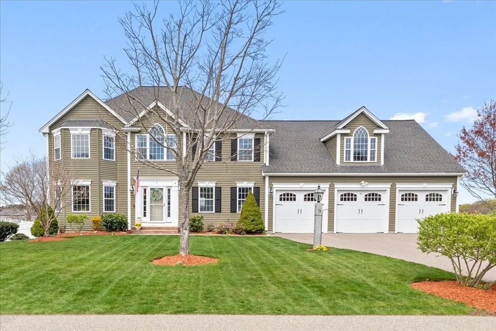 Unit for sale at 9 Garden Ter, Walpole, MA 02081