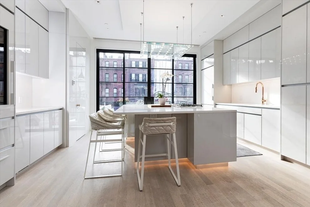 Unit for sale at 158 W Canton St, Boston, MA 02118