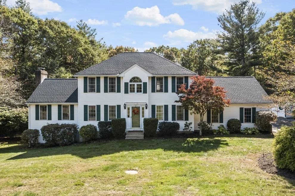 Unit for sale at 20 Royal Crest Dr, Douglas, MA 01516
