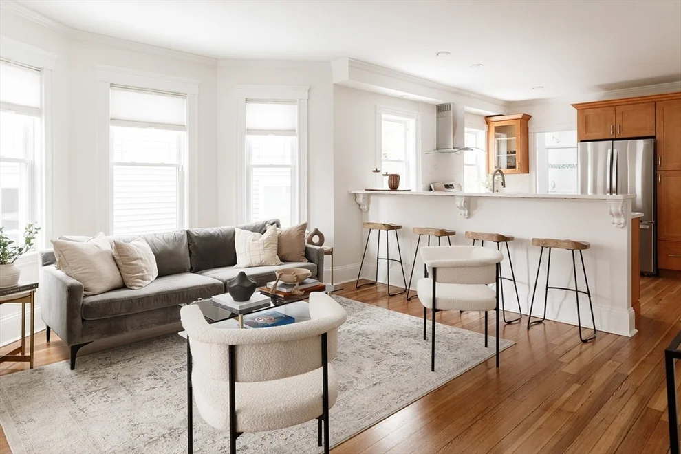 Unit for sale at 34 Cambridge Terrace, Cambridge, MA 02140