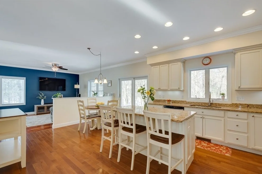 Unit for sale at 61 Granville Lane, North Andover, MA 01845