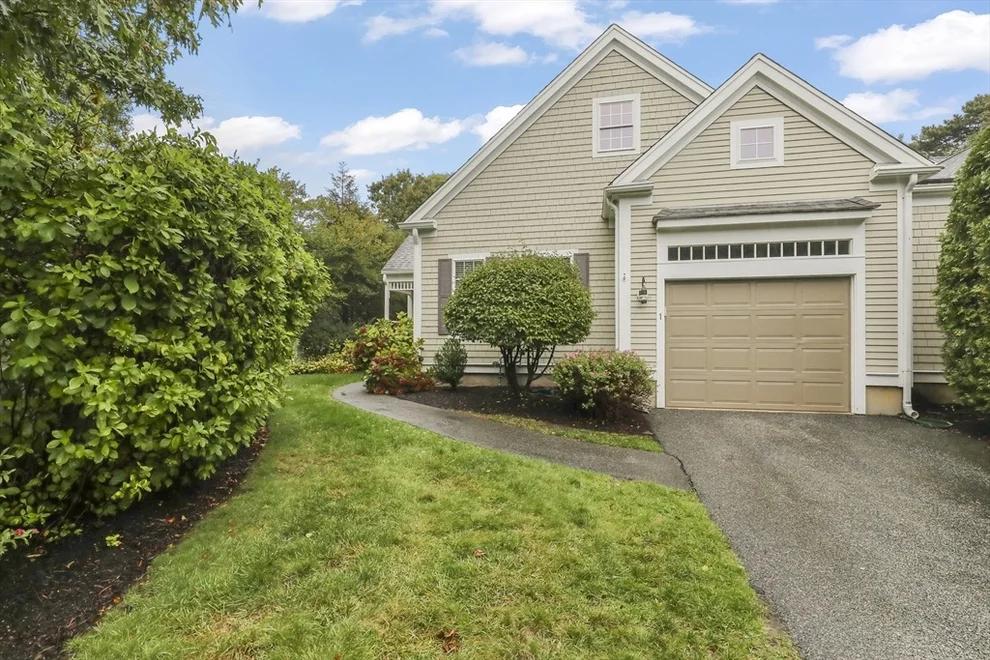 Unit for sale at 1 Hollyhock Knoll Ct, Bourne, MA 02532