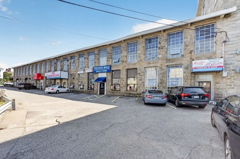 Unit for sale at 418 Quequechan St, Fall River, MA 02723