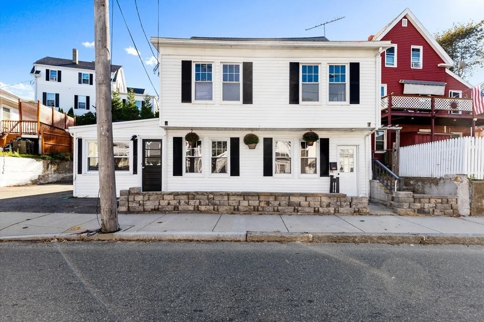 Unit for sale at 85 Centennial Ave, Gloucester, MA 01930