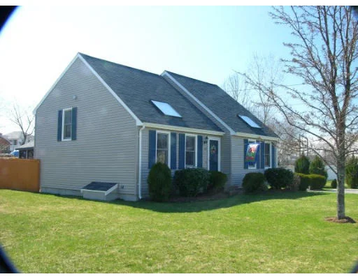 Unit for sale at 85 Gregory Dr, Attleboro, MA 02703