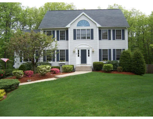 Unit for sale at 109 Jefferson Rd., Franklin, MA 02038