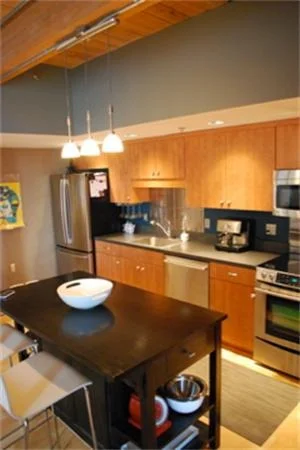 Photo of 147 Centre Street, Brockton, MA 02302