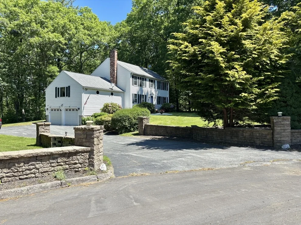 Unit for sale at 11 Quail Run, Bellingham, MA 02019