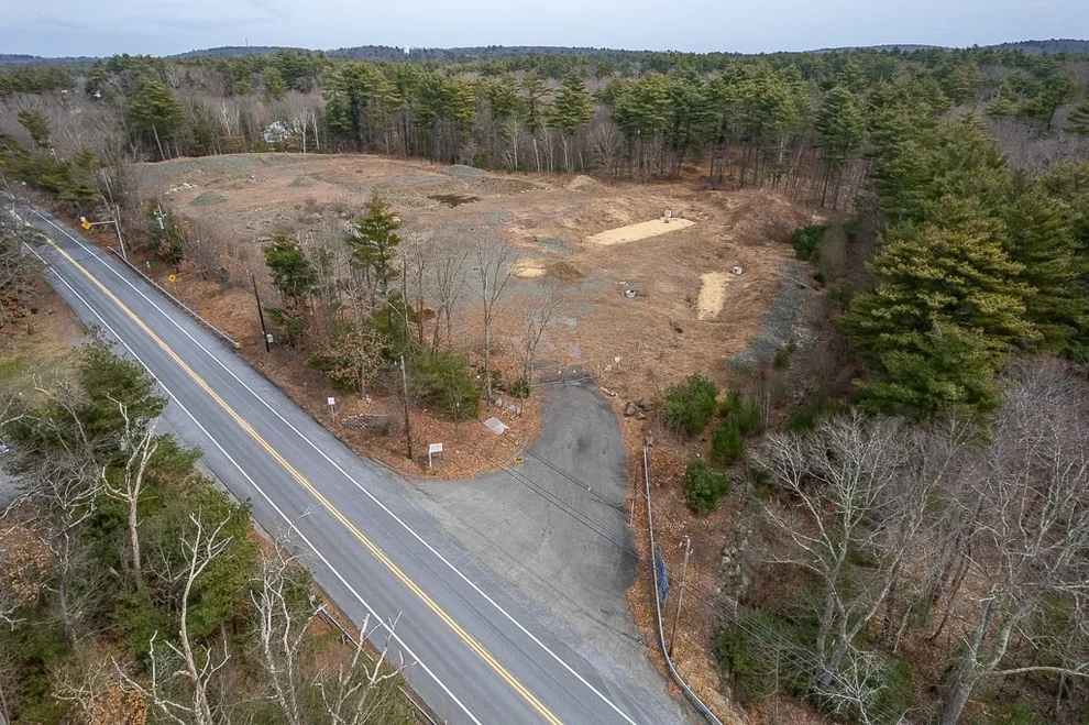 Unit for sale at 59 Turnpike Rd, Ipswich, MA 01938